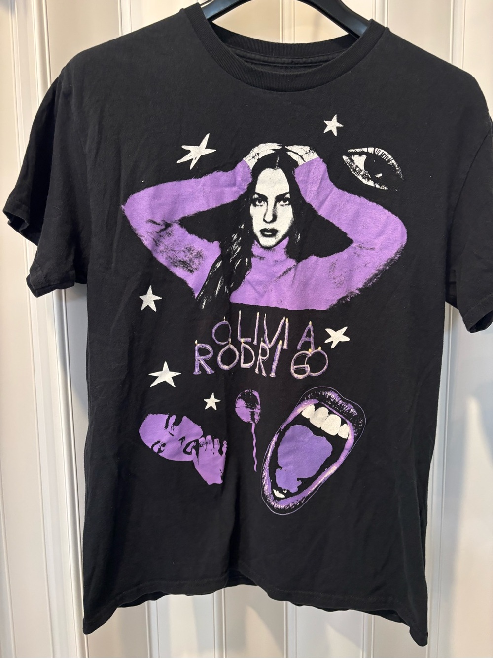 Olivia Rodrigo T Shirt Size Medium